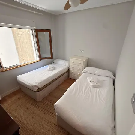 Apartment R2r - Bonito Piso A 10 Min De La Playa - 1a171